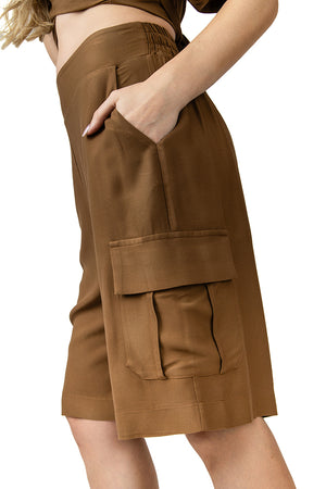 Evelyn Bermuda (Brown)
