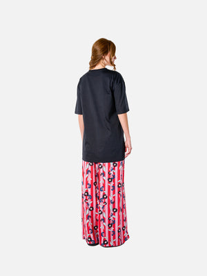 April T-Shirt (Black)